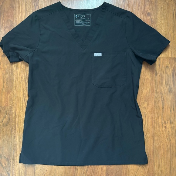 Figs scrub top - Picture 1 of 3